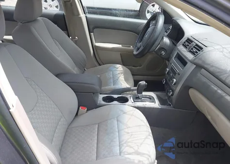 2010 Ford Fusion Se из США, поврежденный, VIN 3FAHP0HA7AR282186